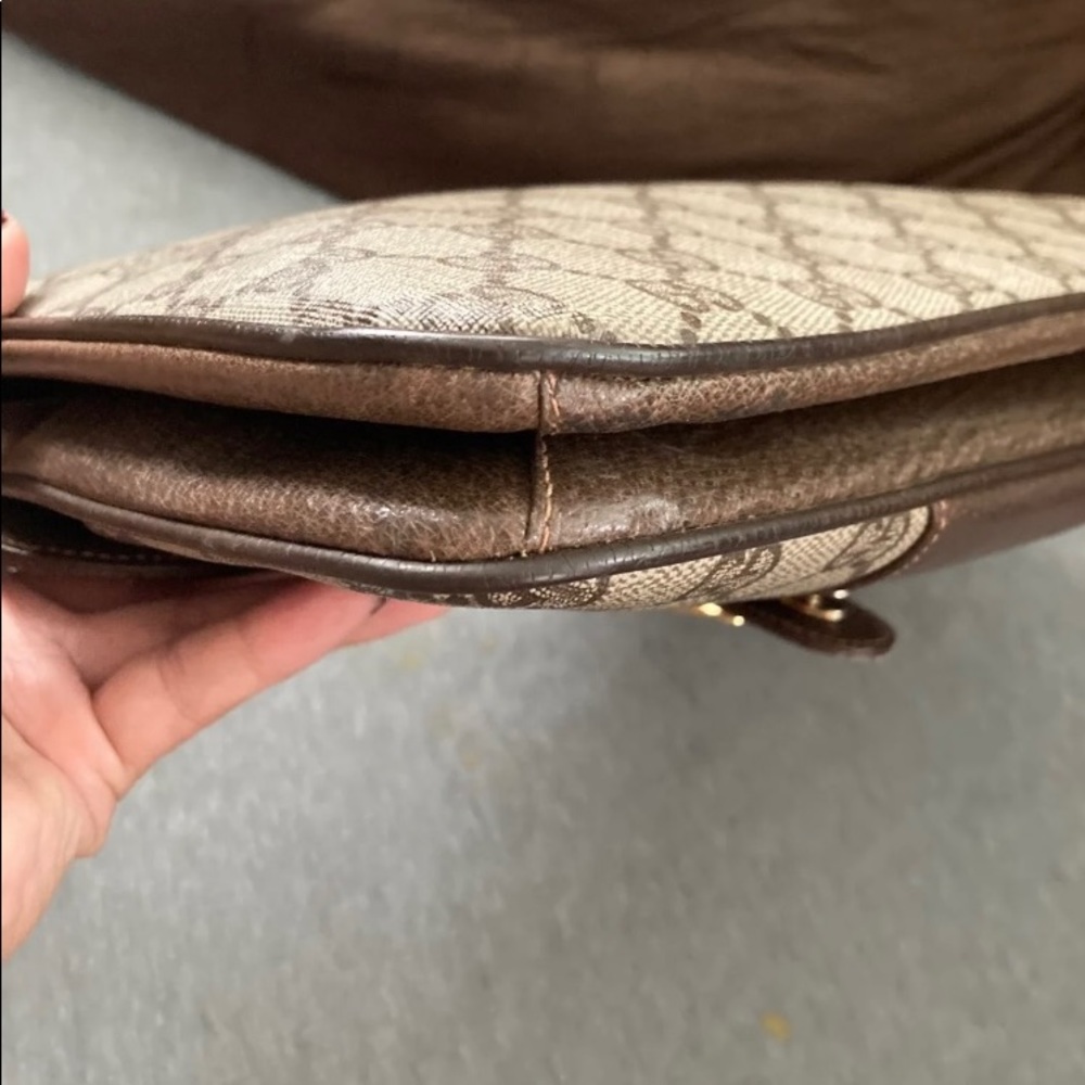 ⛔️SOLD⛔️Gucci Crossbody bag - Picture 4 of 10